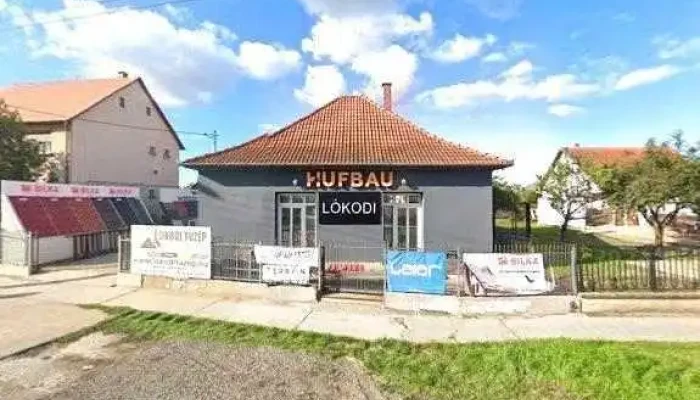 Hufbau Lokodi Nadudvar Epitoanyag  Es Barkacsaruhaz Osszes - Nádudvar