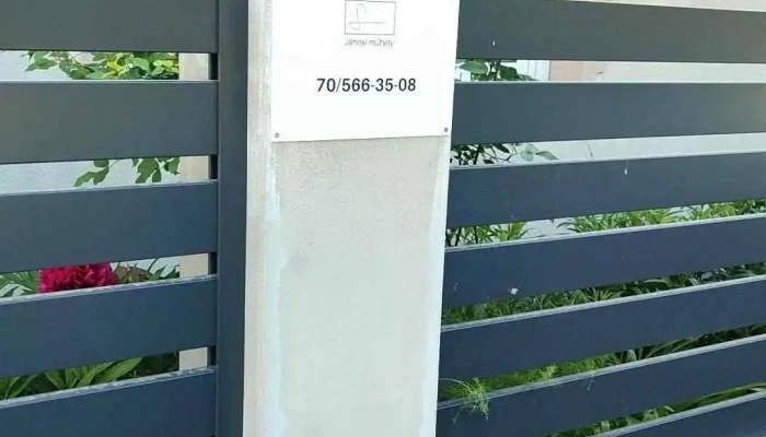 Janosi Muhely A Tulajdonostol - Várpalota