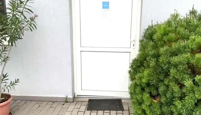 Jasz Eresz Badogos Es Tetofedo Szakuzlet A Tulajdonostol - Pusztamonostor