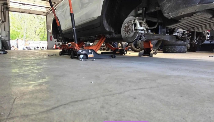 Jsi -  Auto Kft Legfrissebb - Székesfehérvár