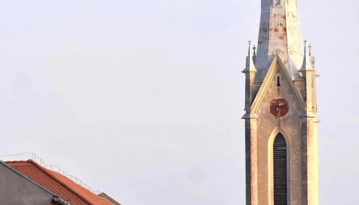 Kalocsa -  Kecskemet Foegyhazmegye Templom - Kalocsa