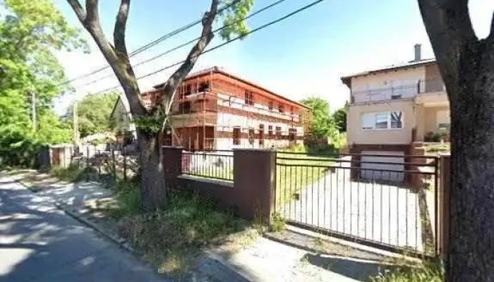 Kapu Keszites Utcakep Es 360deg - Budapest