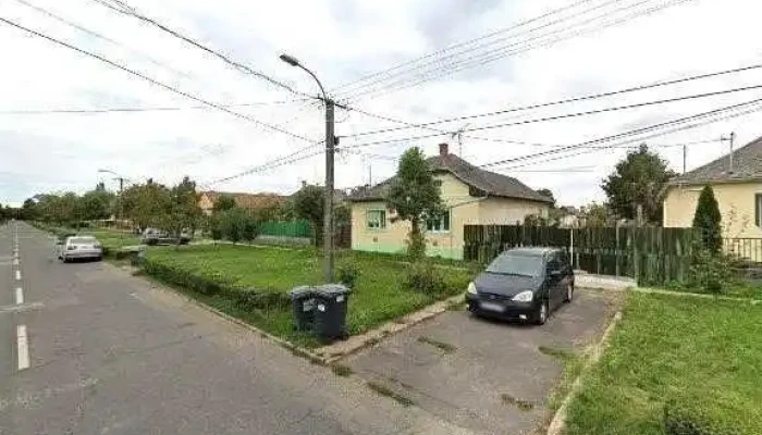 Katavas Kereskedes Utcakep Es 360deg - Hajdúszoboszló