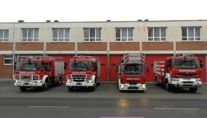 Kazincbarcikai Hivatásos Tűzoltó Parancsnokság - Szent Flórián Tér 4