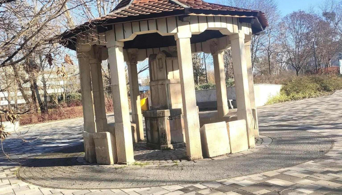 Komárom-Esztergom Vármegyei Kormányhivatal, Kmeffo Közlekedési, Műszaki és Útügyi Osztály - Táncsics Mihály Utca 1/d
