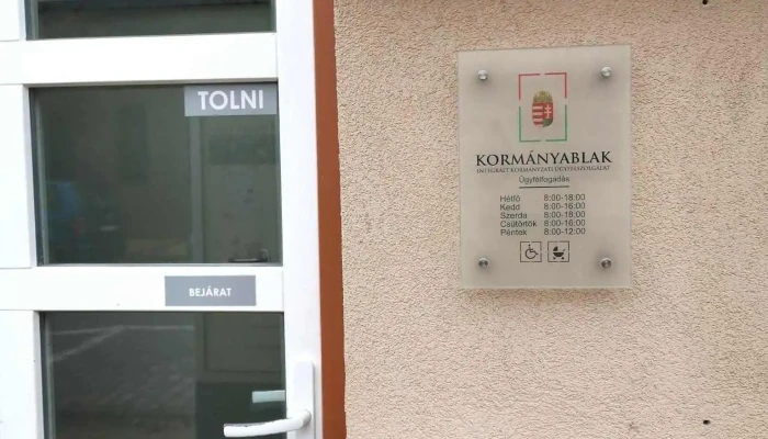 Kormanyablak A Tulajdonostol - Hajdúböszörmény