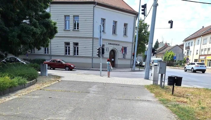Kormanyablak Baja Hazavaro Pont Kormanyzati Hivatal - Baja