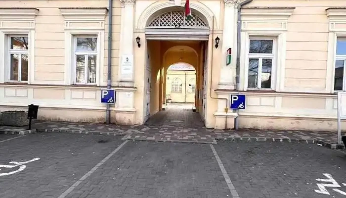 Kormányablak - Derecske