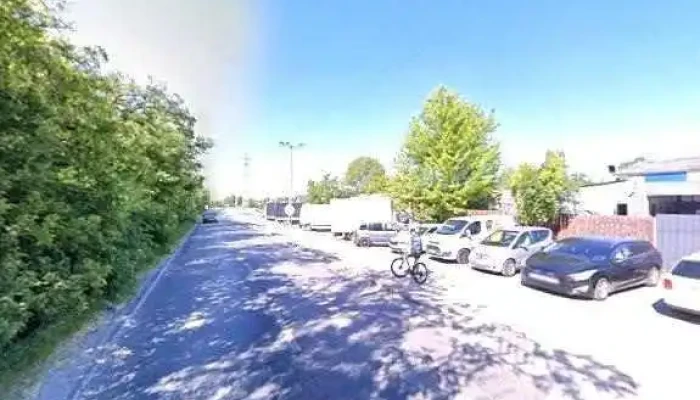 Kram Teljeskoru Gepjarmu Biztositasi Karugyintezes Es Autoszerelo   Autoszerviz Utcakep Es 360deg - Csömör
