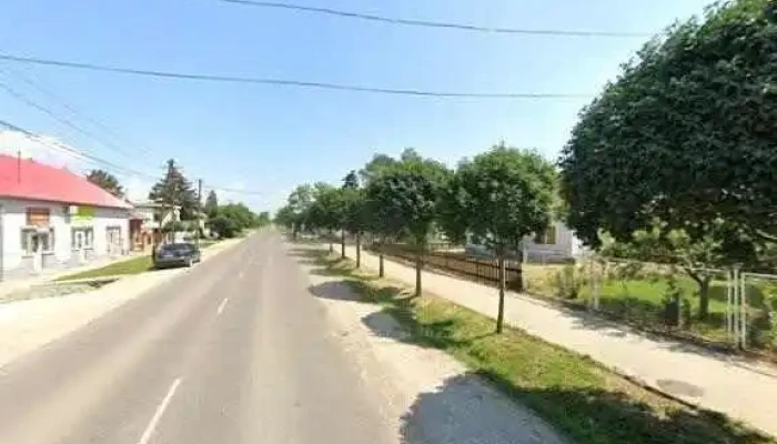 Kslk Garage Kft Utcakep Es 360deg - Tiszaföldvár