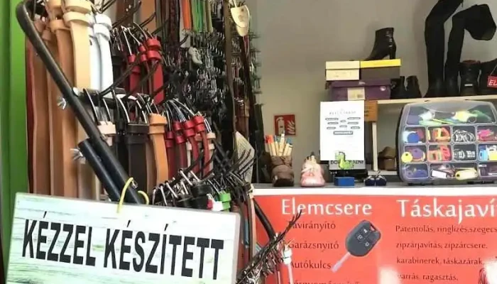 Kulcs-Sarok - Veszprém