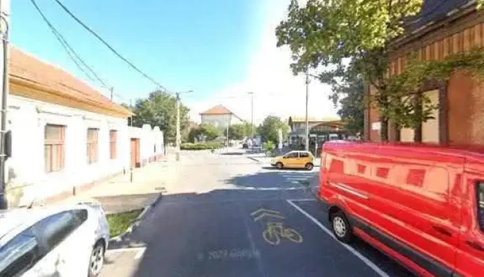 Kulcskiraly   D Es B Kulcskiraly Bt Utcakep Es 360deg - Kecskemét