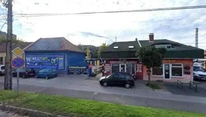 Kulcspont Kulcsmasolo Zarszakuzlet Utcakep Es 360deg - Dunakeszi
