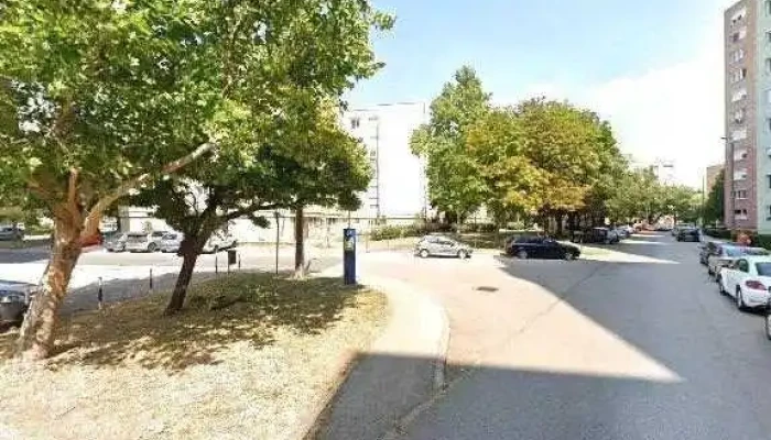 Kulcsra Kesz Autokulcs Masolasjavitas Kulcsmasolas Zarjavitas Elezes Akkumulator Zarszerviz Utcakep Es 360deg - Székesfehérvár