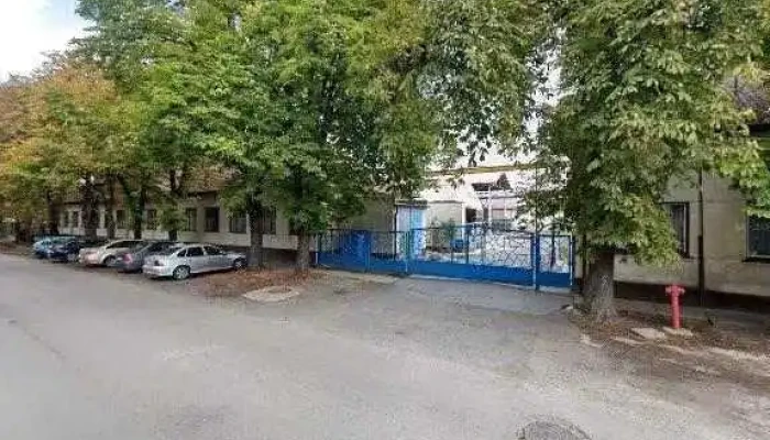 Kunferr Kft  Acelszerkezet Acelszerkezet Gyartasa Acelszerkezet Ertekesitese Utcakep Es 360deg - Kisújszállás