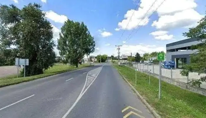 Lakatos Sandor   Gumiszerviz 100 Utcakep Es 360deg - Eger