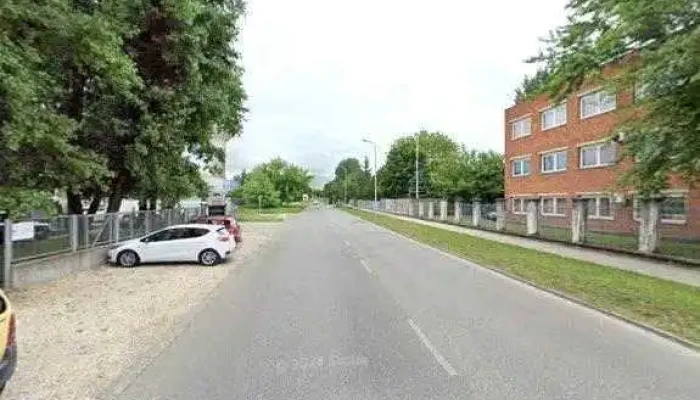 Lang Autoalkatresz Del Pest Utcakep Es 360 - Budapest