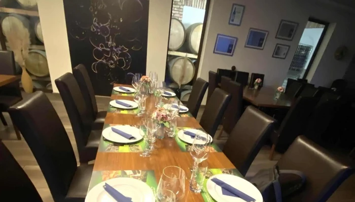 Lantos Borhaz Es Latvanypince Lantos Boraszat Cim - Soltvadkert