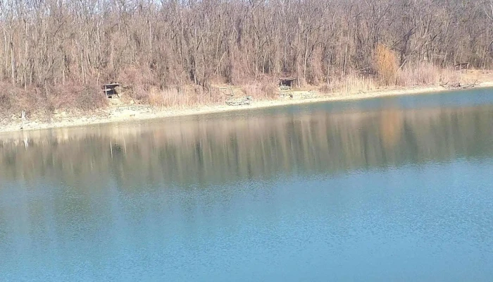 Lepa Kuti Horgaszto Horgasztelep - Pusztavám