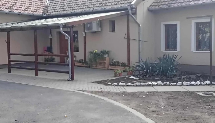 Lokoshaza Vasutallomas Vasuti Szolgaltatasok - Lőkösháza