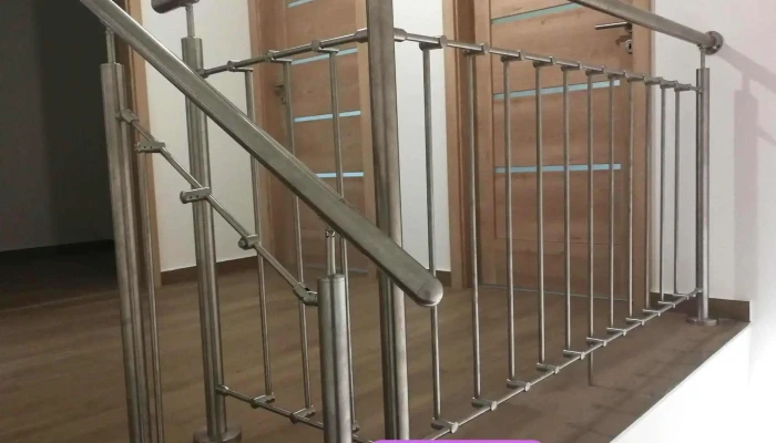 Lugosi Inox -  A Tulajdonostol - Békéscsaba