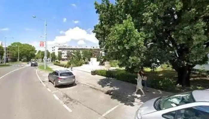 Makoi Kormanyablak Utcakep Es 360deg - Makó