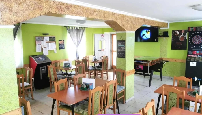 Malomalja Sorozo Kavezo Es Cukraszda A Hangulat - Rábapatona
