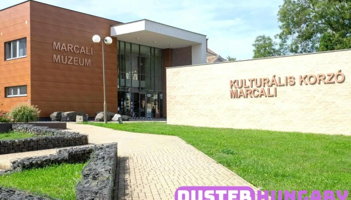 Marcali Művelődési Központ - Múzeum Köz 2