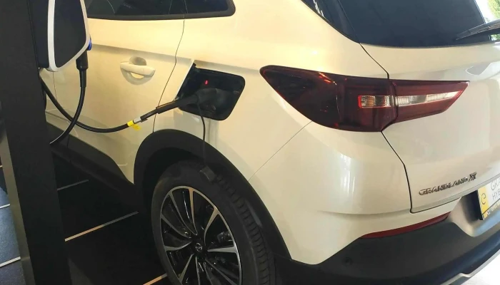 Maxabo Autohaz Opel Ssangyong Omoda Markakereskedes Es Bmw Szerviz Helyszin - Budapest