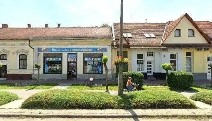 Mbh Bank Nyrt Utcakep Es 360deg - Szarvas