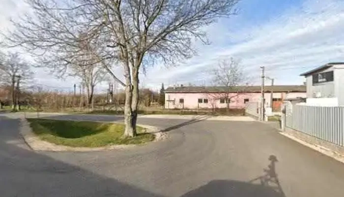 Miga -  Metall Kft Lezervagas Preseles Elhajlitas Robothegesztes Kezi Hegesztes Utcakep Es 360deg - Kecskemét