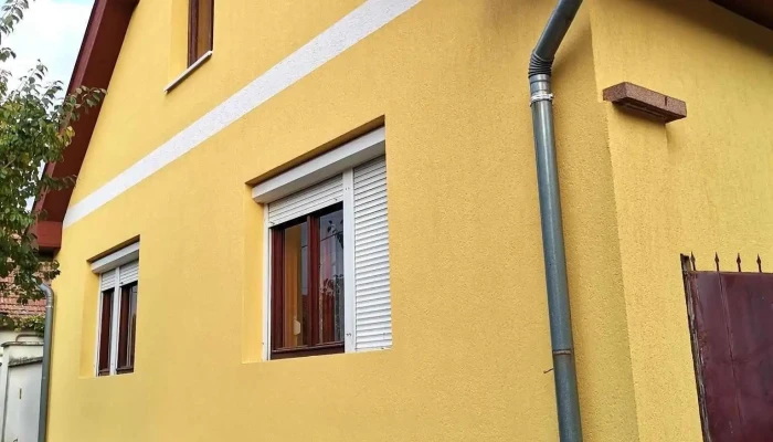 Molos Bau - Hungary