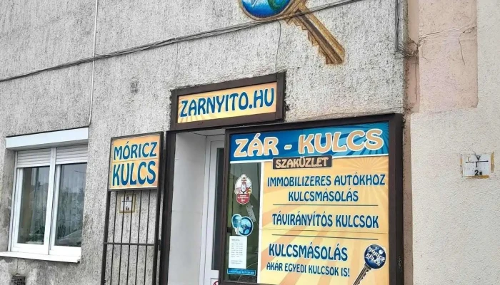 Moricz Kulcsmasolas Es Zarszerviz Kulso - Szombathely