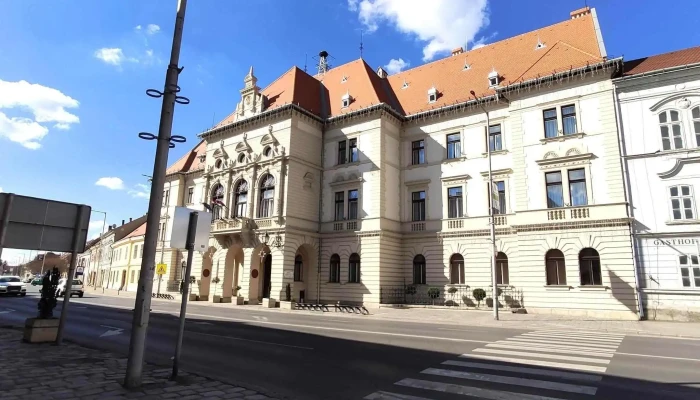 Mosonmagyarovari Polgarmesteri Hivatal Varosi Onkormanyzati Hivatal - Mosonmagyaróvár