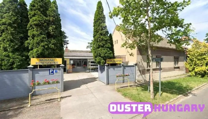 Muszaki Kereskedes Geplakatos Mester - Makó