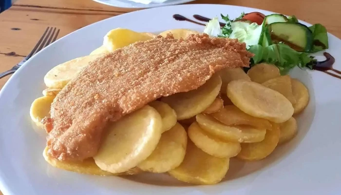 Nagy -   Magyarorszag Fogado Rantott Szelet - Békésszentandrás