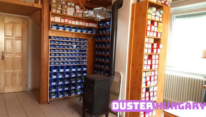 Nagy L -  Fa Kft   Osb Lap Lapszabaszat Butorlap Retegelt Lemez Munkalap Belul - Lajosmizse