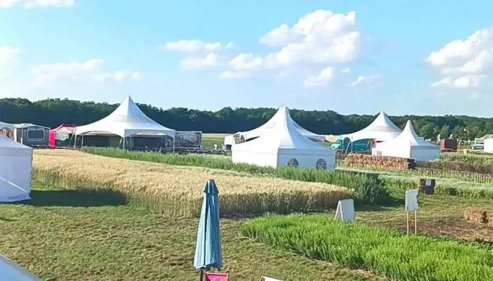 Nak Szantofoldi Napok Es Agrargepshow Videok - Mezőfalva