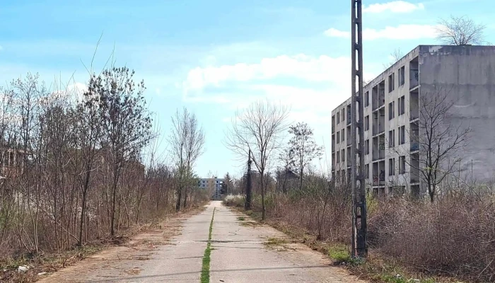 Orosz Laktanya -  Turistalatvanyossag - Szentkirályszabadja