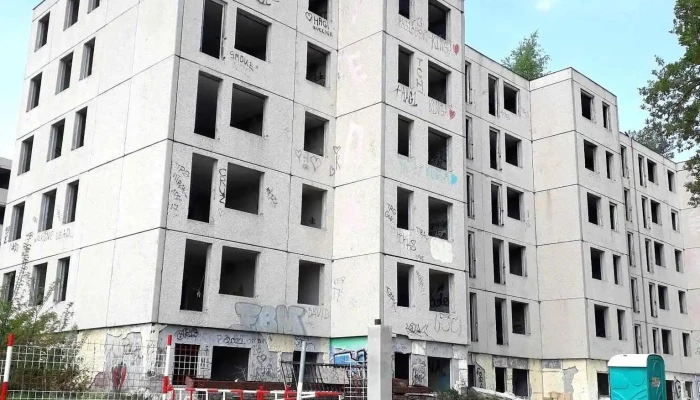 Panelhaz 1 Legfrissebb - Veszprém