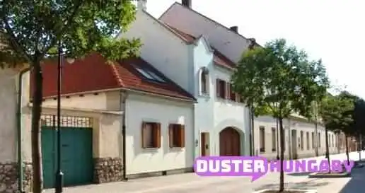 Pápai Építész Stúdió Kft. - Eötvös József Utca 24