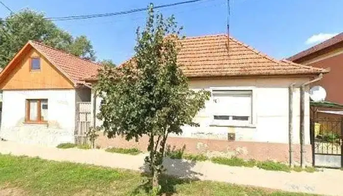 Petervasarai Kormanyablak Utcakep Es 360deg - Pétervására