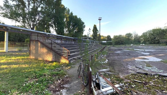 Petfurdo Utcakep Es 360deg - Pétfürdő