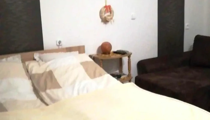Pihenj Meg Apartman -  Szobak - Sirok