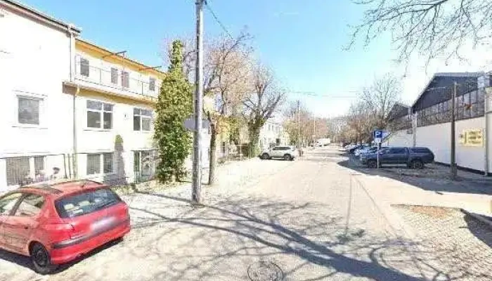 Pipacs Pekseg Utcakep Es 360deg - Budapest