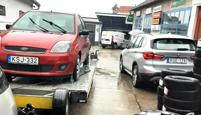 Point S Gumiszerviz -    Radial Trade Kft   Gumijavitas Gumieladas Autoklima Baja - Baja