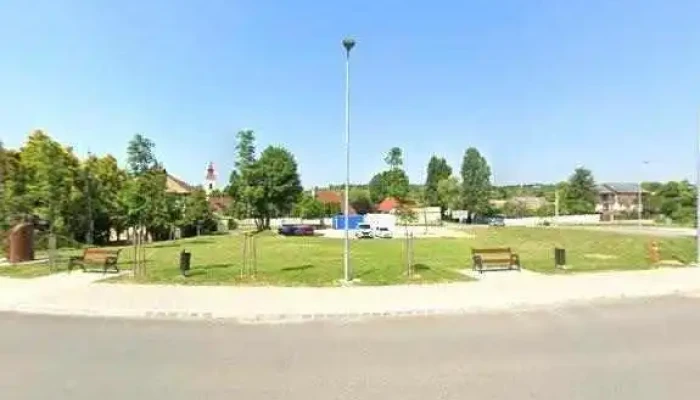 Polgarmesteri Hivatal Balatonkenese Utcakep Es 360deg - Balatonkenese