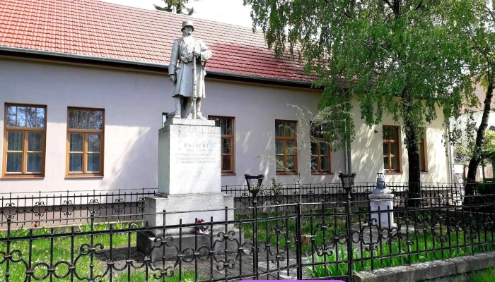 Pusztafoldvar Osszes - Pusztaföldvár