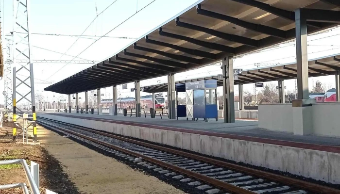 Pusztaszabolcs -  Kozel Hozzam - Pusztaszabolcs