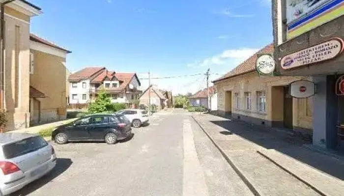 Rackeve Varos Szakorvosi Rendelointezet I Epulet Utcakep Es 360deg - Ráckeve